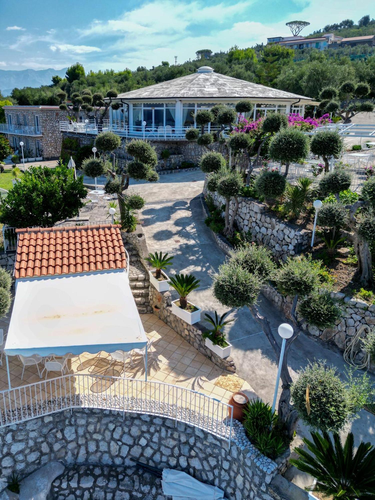Hotel Villa Lubrense Sorrento Massa Lubrense Extérieur photo